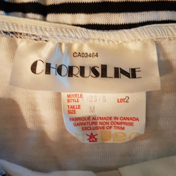 Ladies top - Picture 2 of 2